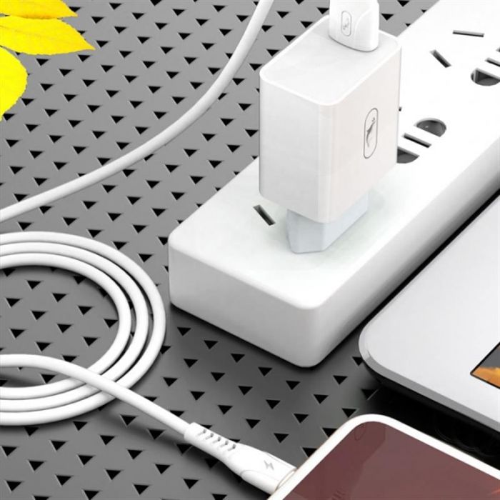 Кабель SkyDolphin S08V USB - micro USB (M/M), 1 м, White (USB-000564)