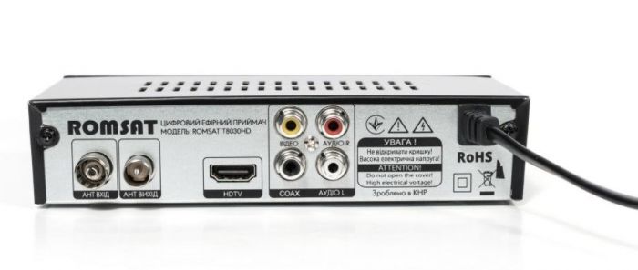 Тюнер DVB-T2 Romsat T8030HD