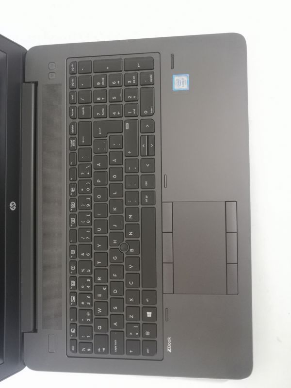 Ноутбук HP ZBook 15 G3 (HPZ15G3910) б.в