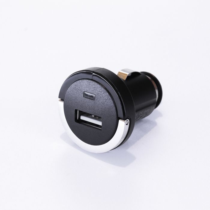 Автомобільний зарядний пристрій Strax Car Charger 2.4A Single USB-A Black (4029948595757) bulk