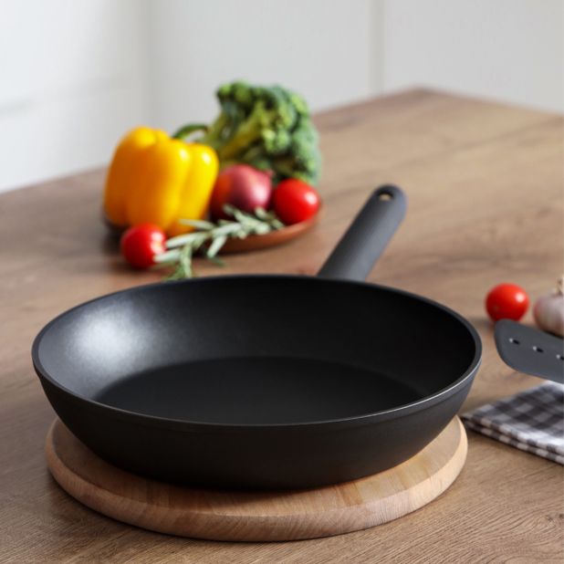 Сковорода Magio MG-1160 24 см