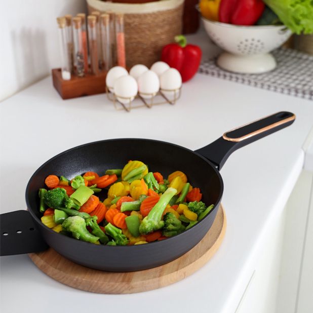 Сковорода Magio MG-1163 22 см