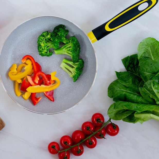 Сковорода Magio MG-1177 24 см