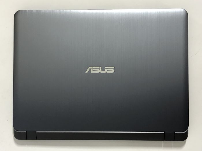 Ноутбук Asus F407UA (AF407UAE910) б.в