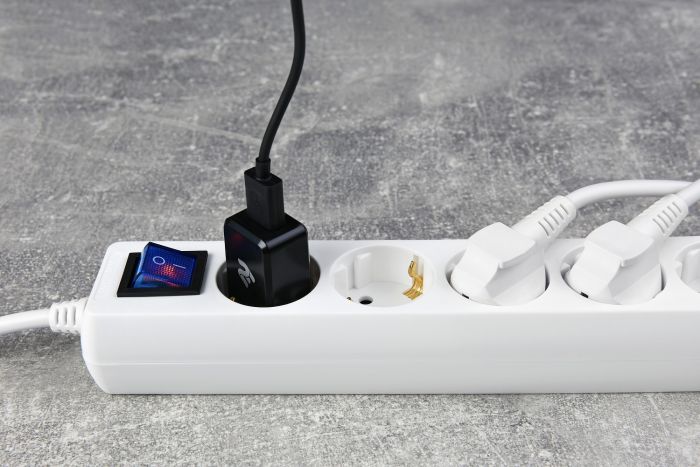 Фільтр живлення 2Е 5хSchuko, 3 м, білий (2E-U05ESM3)