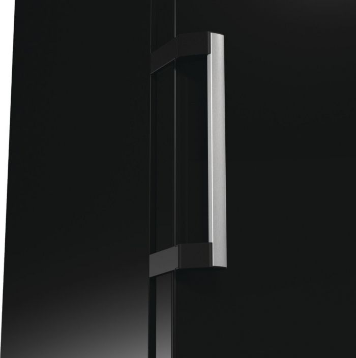 Морозильна камера Gorenje FN619EABK6