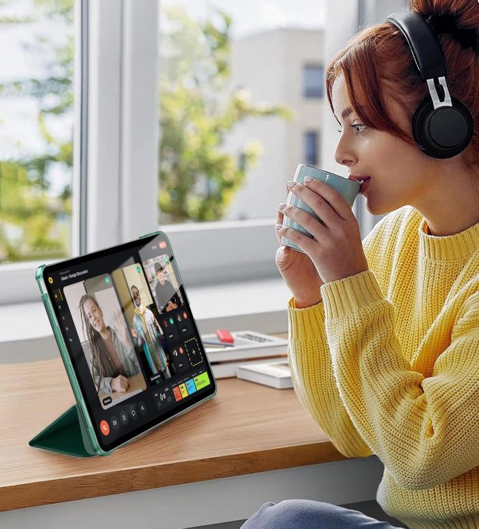 Чохол-книжка BeCover Tri Fold Hard для Apple iPad Pro 13" M4 2024 Dark Green (711731)