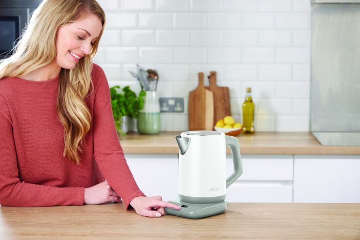 Електрочайник Ninja Perfect Temperature KT200EUWH White