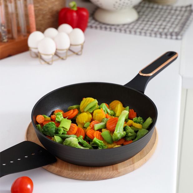 Сковорода Magio MG-1164 24 см