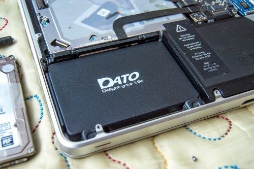 Накопичувач SSD 256GB Dato DS700 2.5" SATAIII TLC (DS700SSD-256GB)