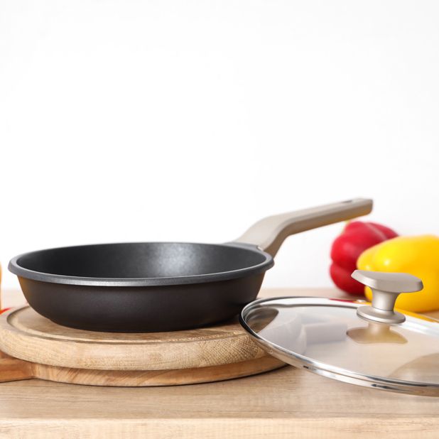 Сковорода Magio MG-1166 24 см