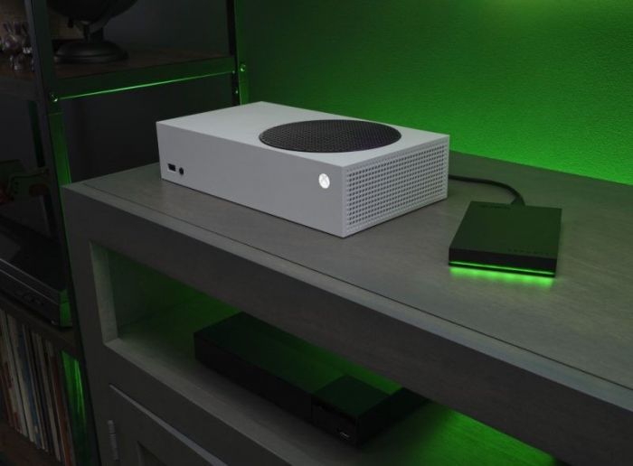Зовнішній жорсткий диск 2.5" USB 4.0TB Seagate Game Drive Xbox Black (STKX4000402)